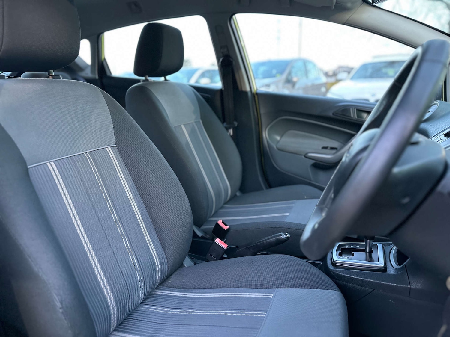 Used Ford Fiesta 2010 for sale - 77164839: Photo 10