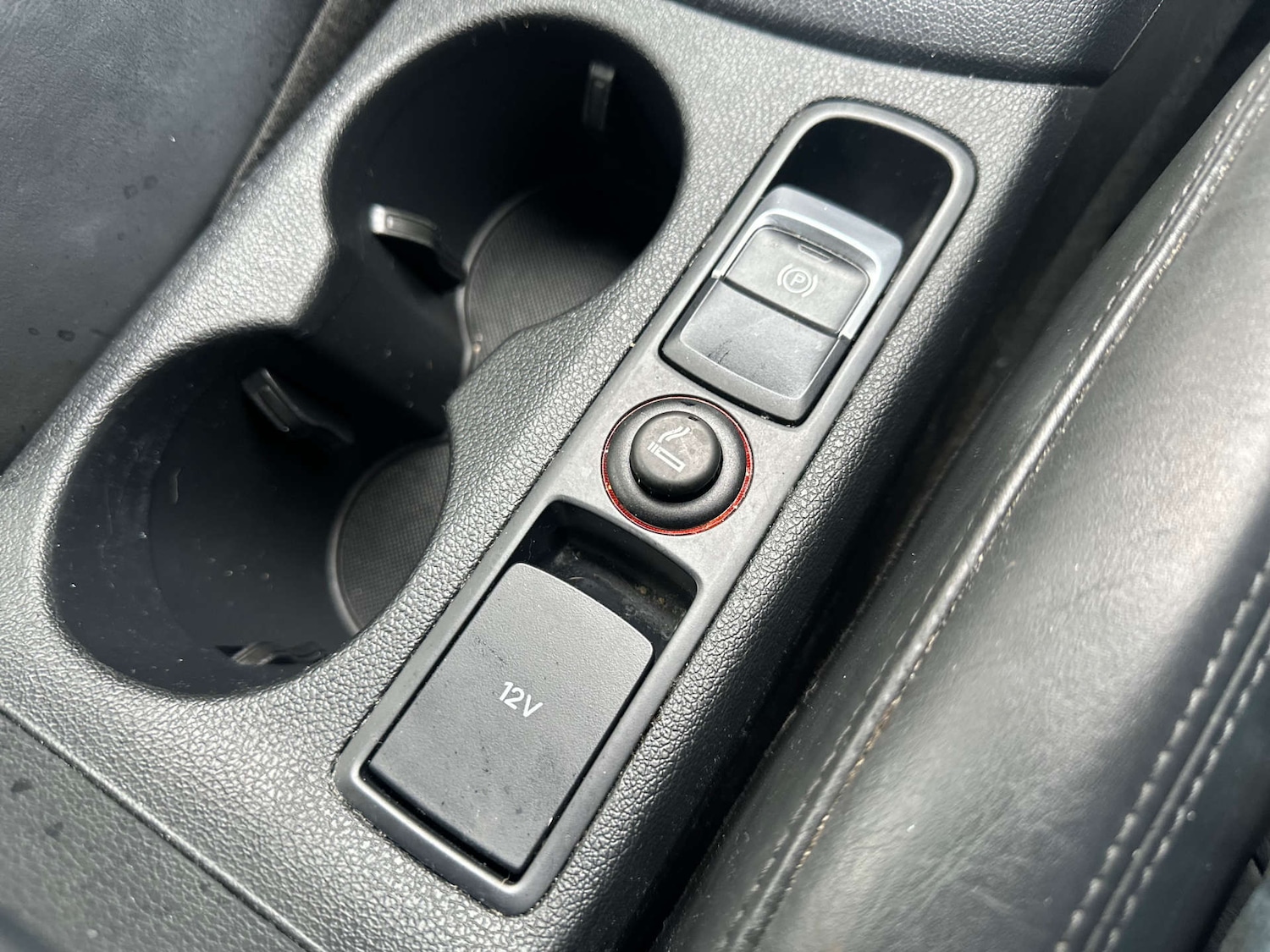 Used Audi Q3 2014 for sale - 76628243: Photo 21