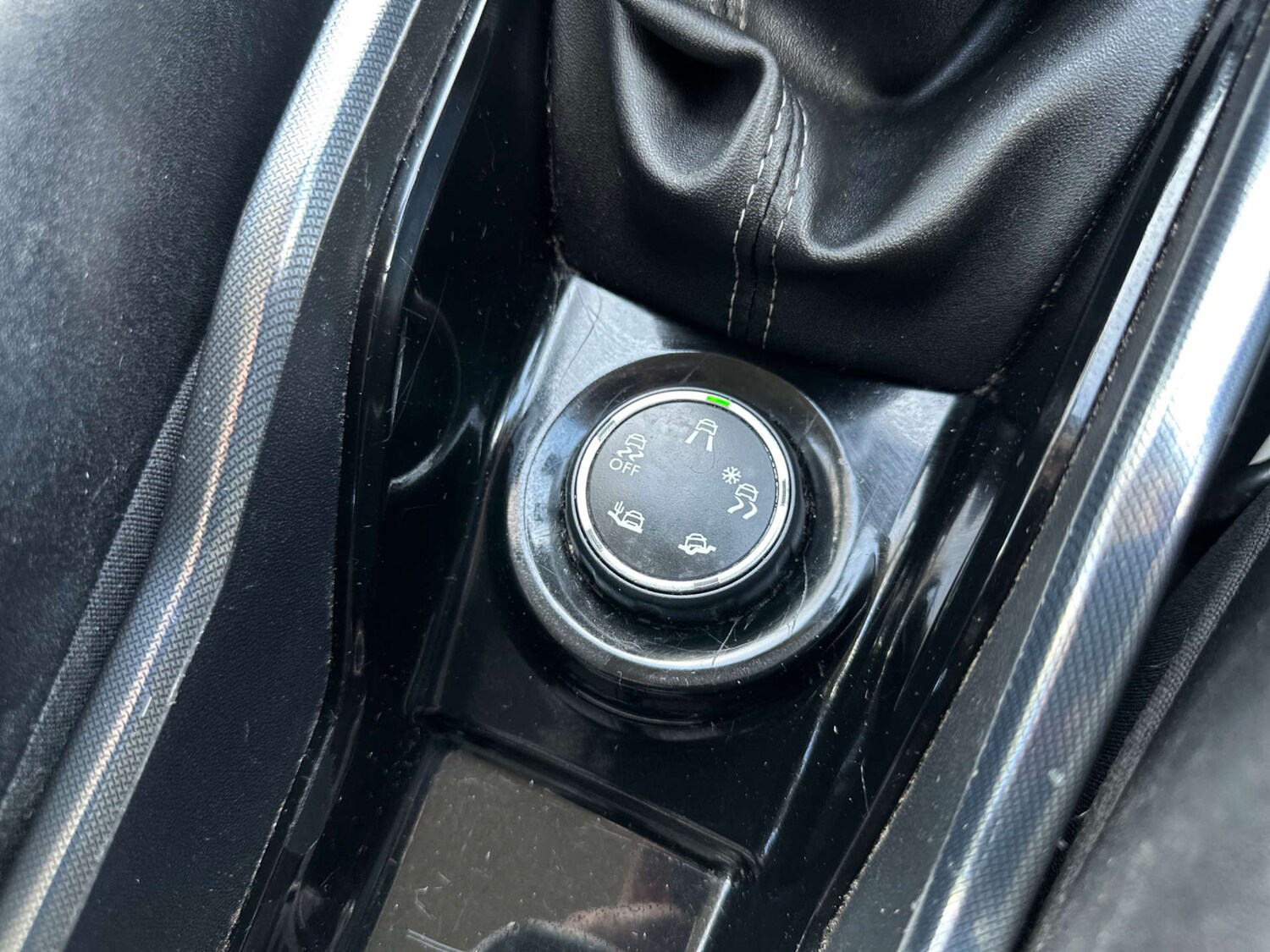 Used Peugeot 2008 2014 for sale - 78011117: Photo 21