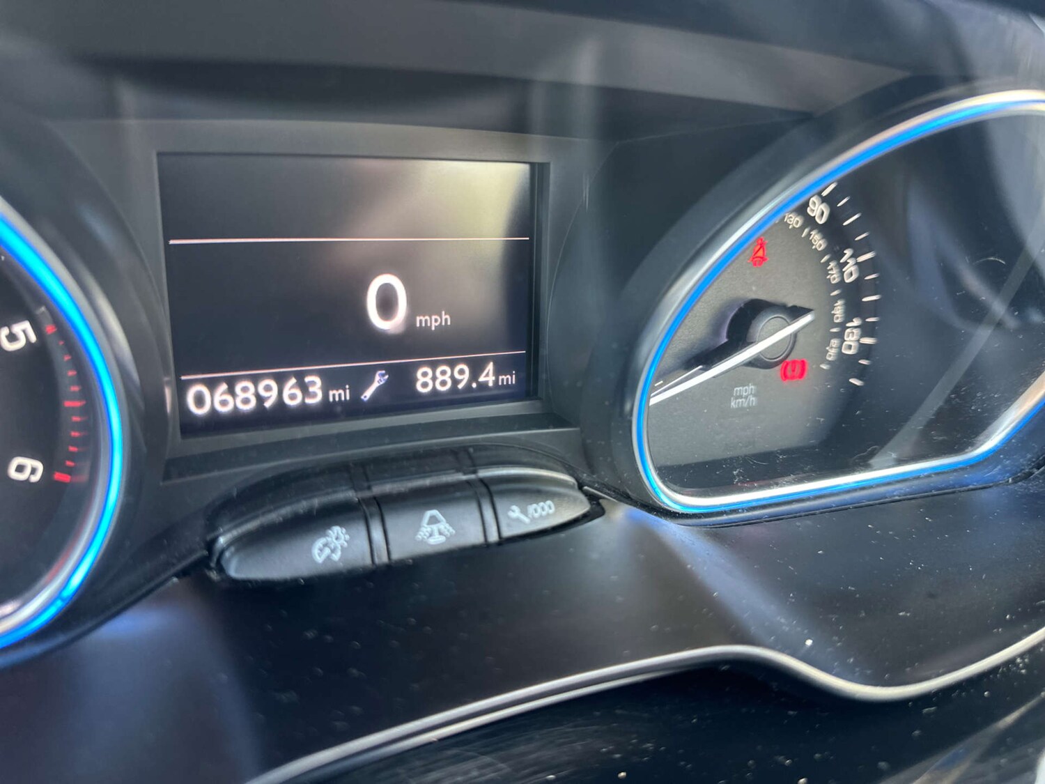 Used Peugeot 2008 2014 for sale - 78011117: Photo 29