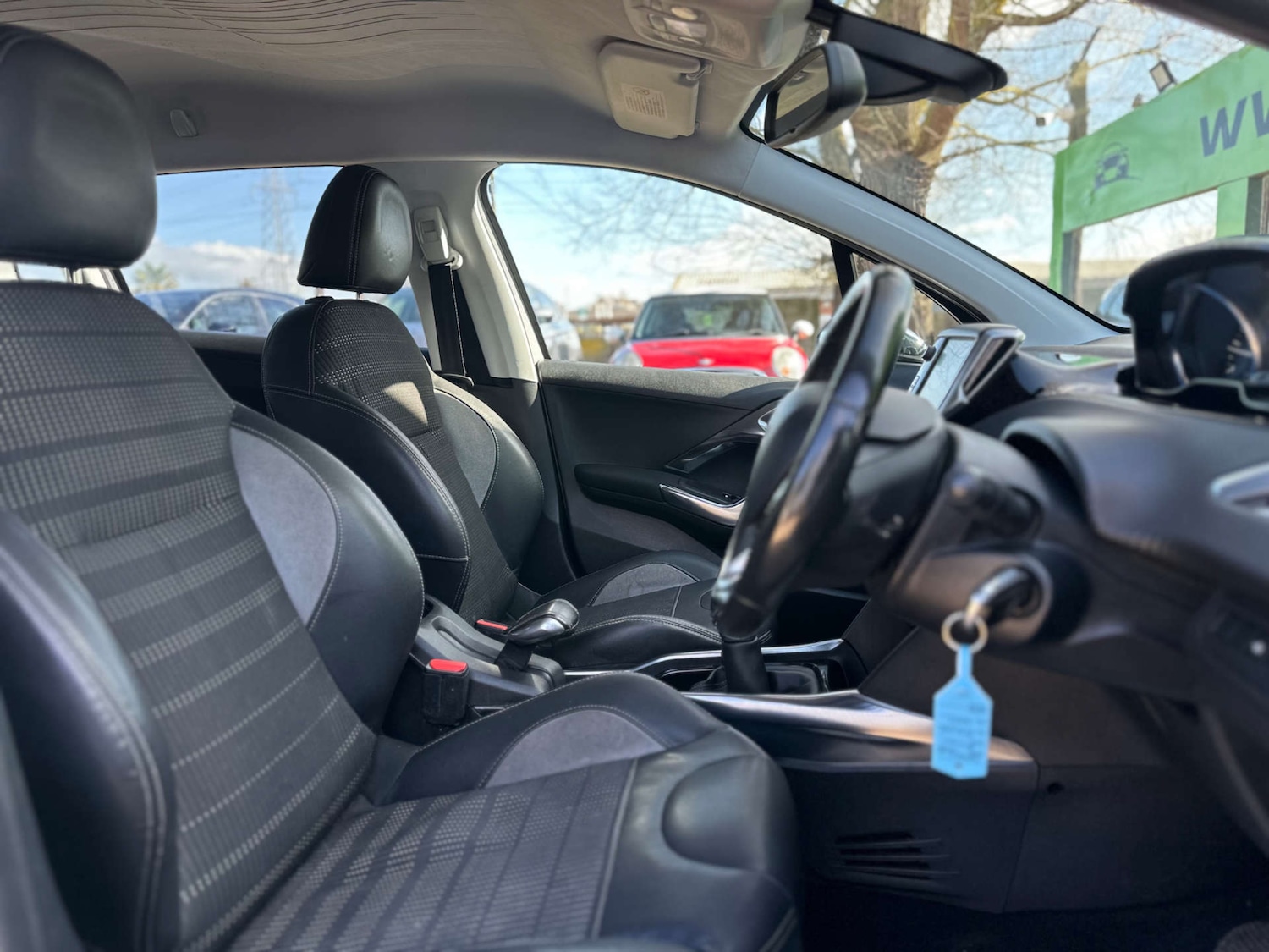 Used Peugeot 2008 2014 for sale - 78011117: Photo 9