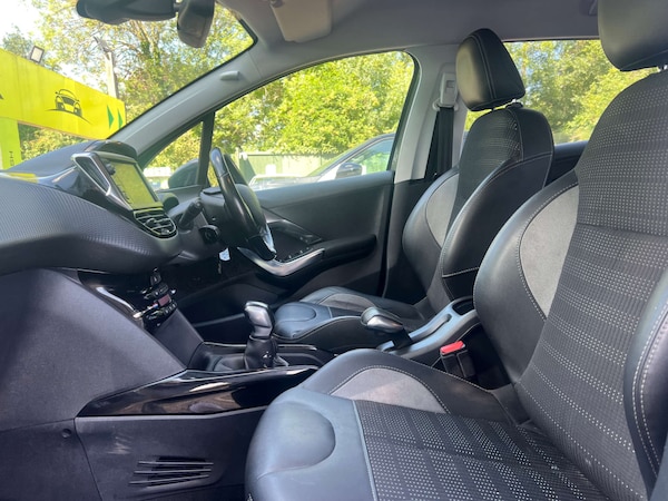 Used Peugeot 2008 2017 for sale - 75080511: Photo 13