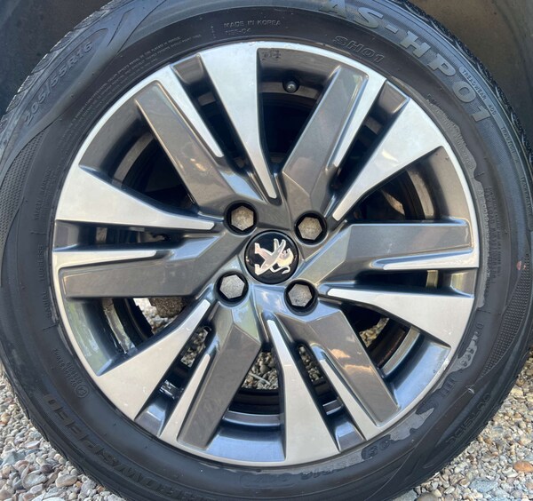 Used Peugeot 2008 2017 for sale - 75080511: Photo 9