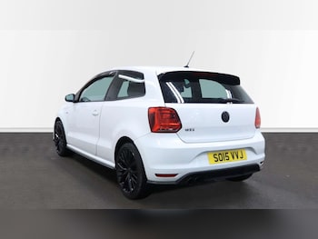 Used Volkswagen Polo 2015 for sale - 77318470: Photo