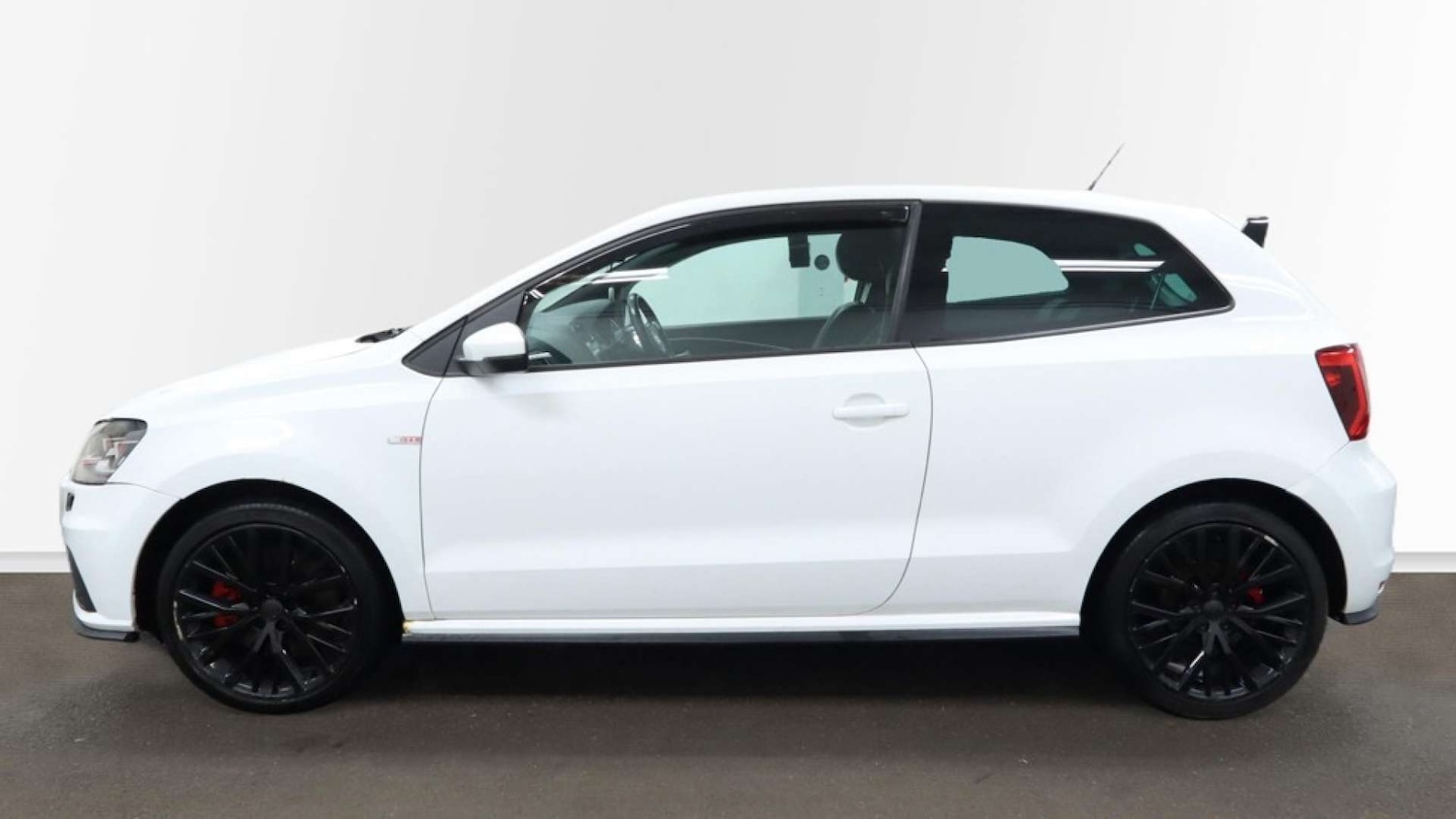 Used Volkswagen Polo 2015 for sale - 77318470: Photo 6