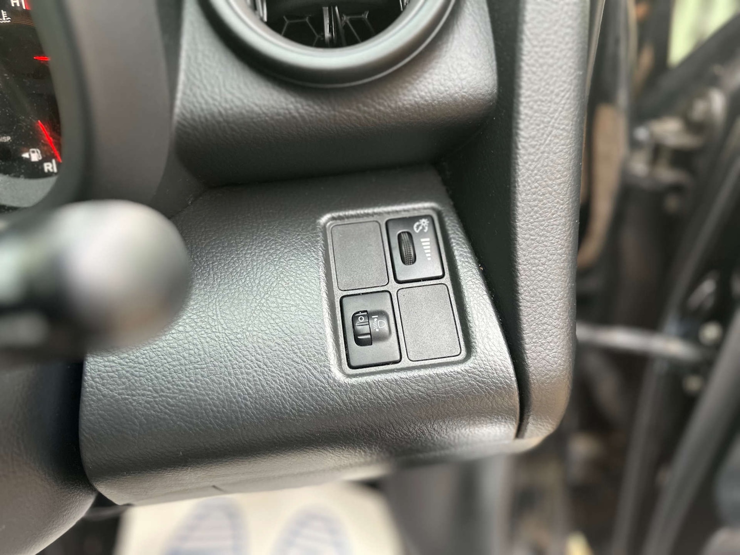 Used Toyota RAV4 2007 for sale - 77259078: Photo 25