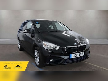 Used BMW 2 Series 2015 for sale - 79056906: Photo