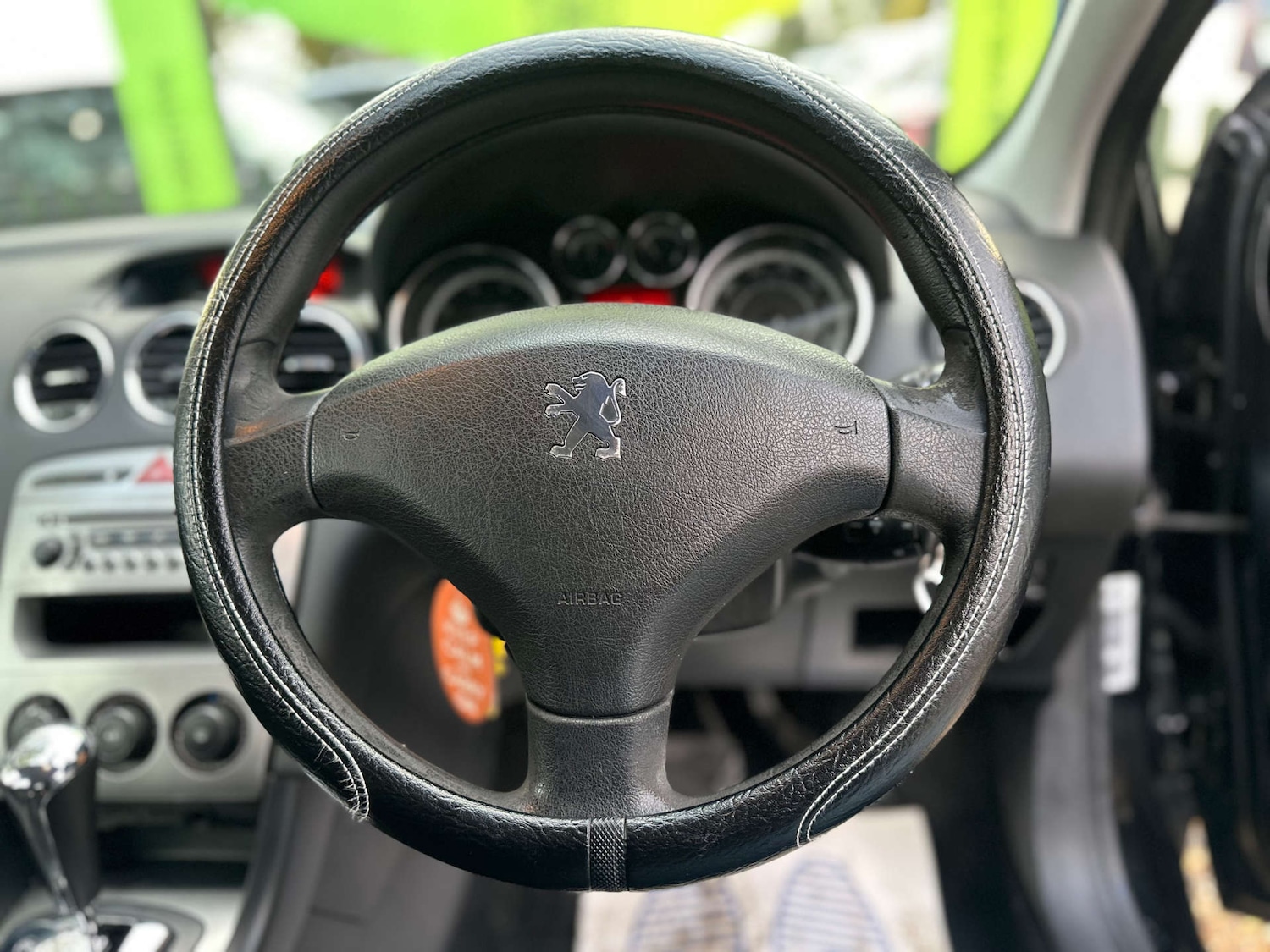 Used Peugeot 308 2010 for sale - 77164848: Photo 21