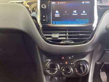 Used Peugeot 2008 2017 for sale - 75169214: Photo
