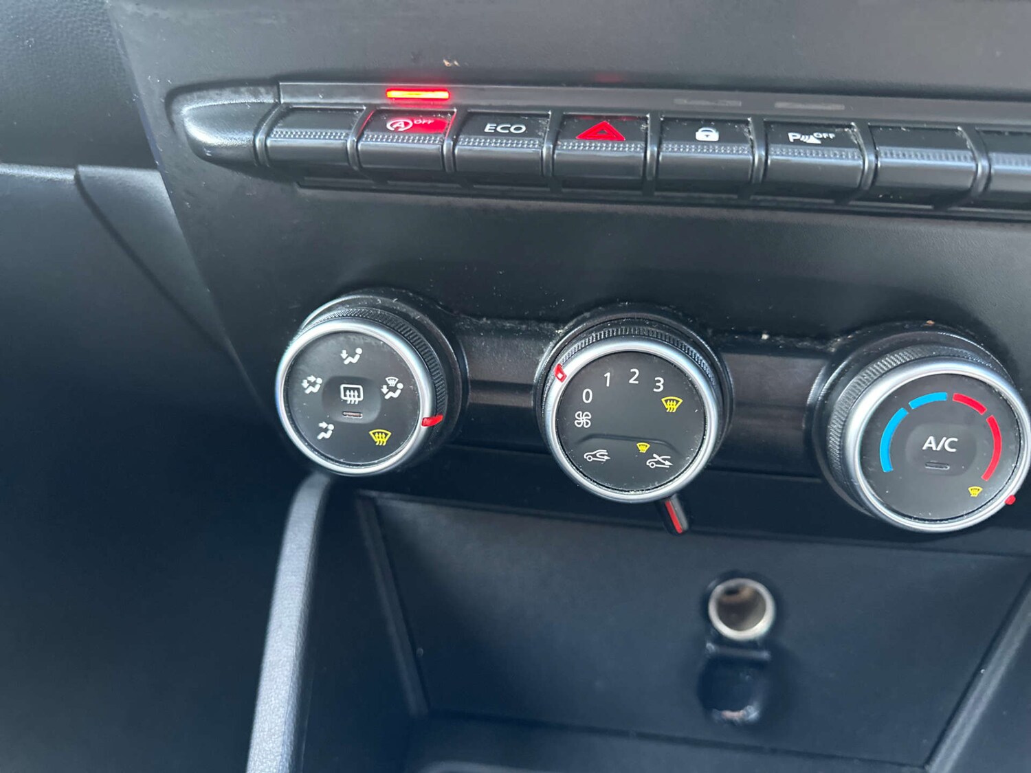 Used Dacia Duster 2019 for sale - 77523273: Photo 28