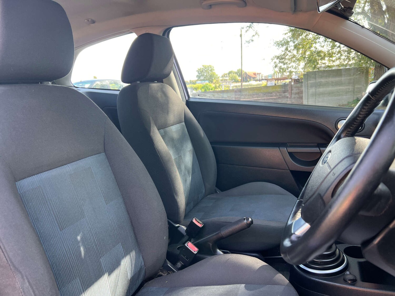 Used Ford Fiesta 2007 for sale - 76601559: Photo 13