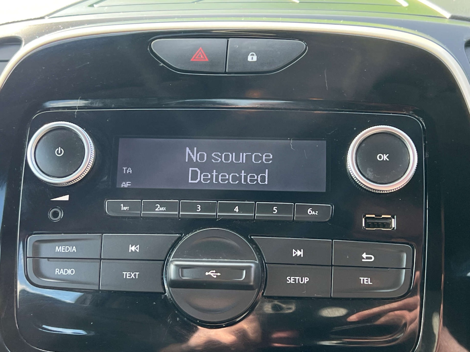 Used Renault Captur 2019 for sale - 76277953: Photo 16