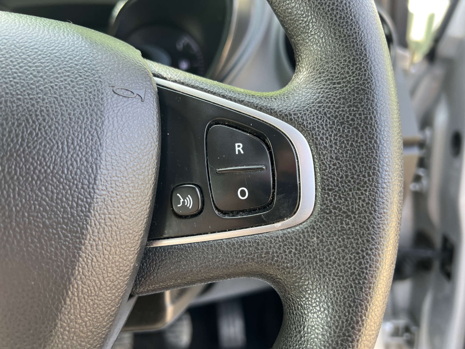 Used Renault Captur 2019 for sale - 76277953: Photo 23