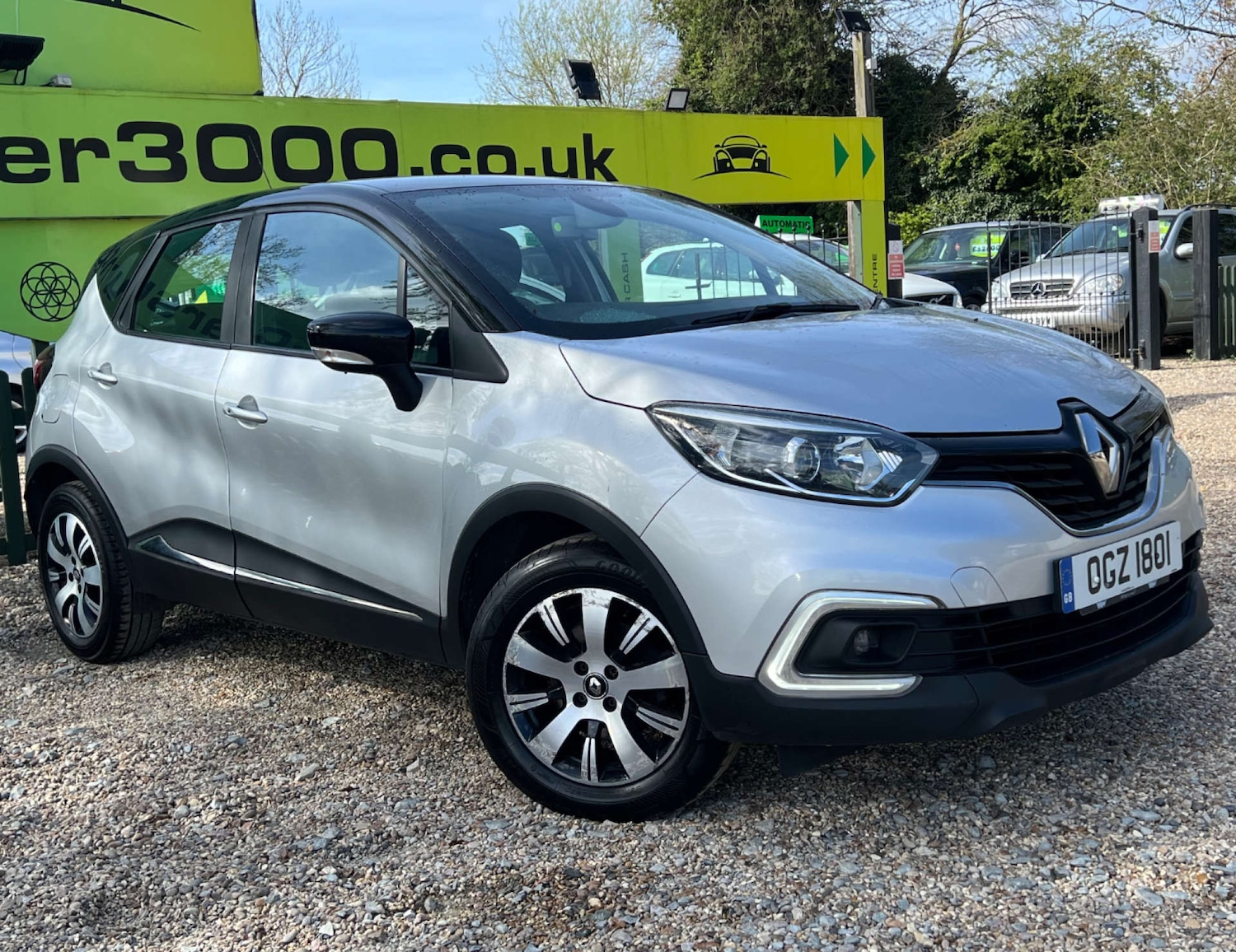 Used Renault Captur 2019 for sale - 76277953: Photo 4