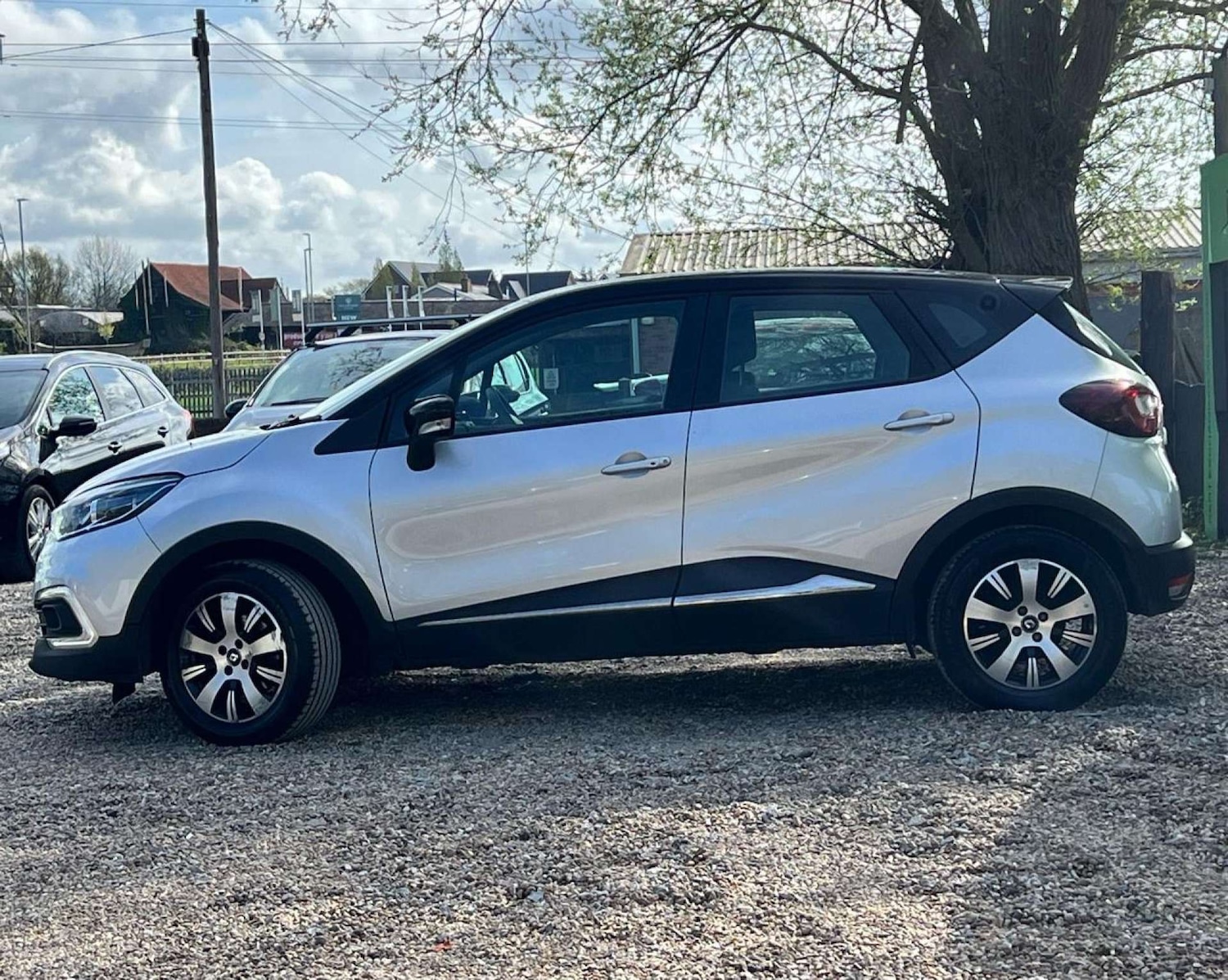 Used Renault Captur 2019 for sale - 76277953: Photo 6