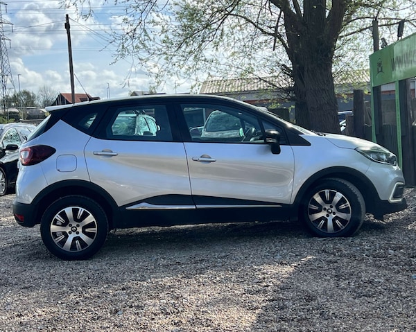 Used Renault Captur 2019 for sale - 76277953: Photo 9