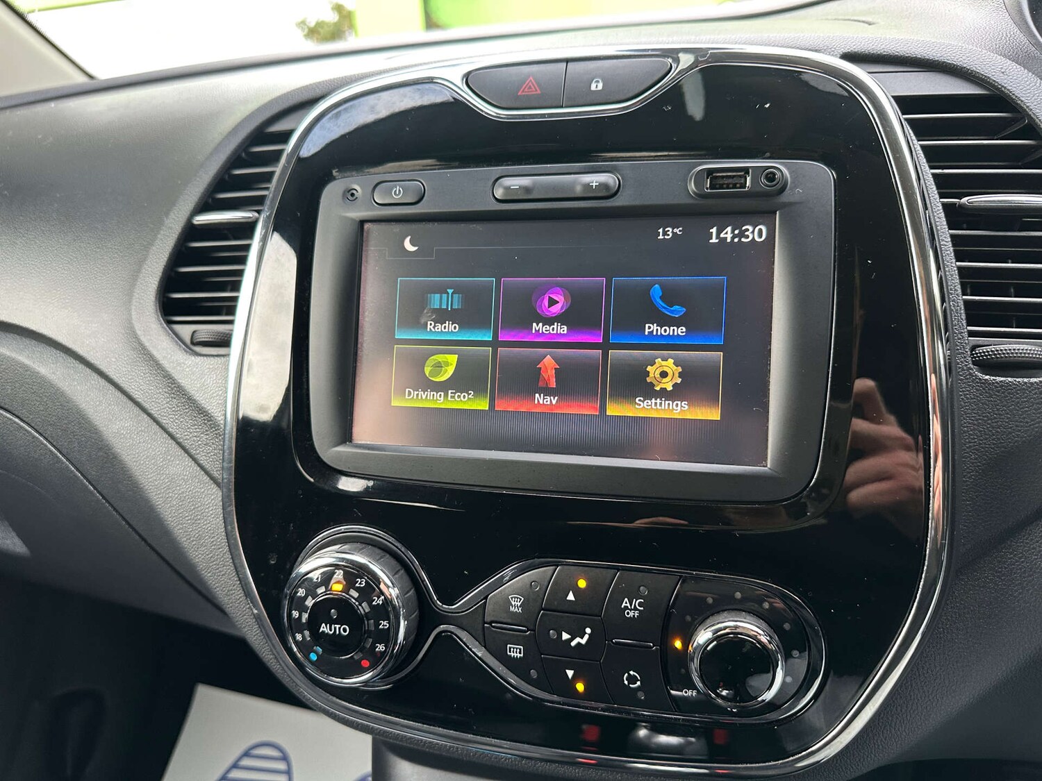 Used Renault Captur 2017 for sale - 76263546: Photo 15