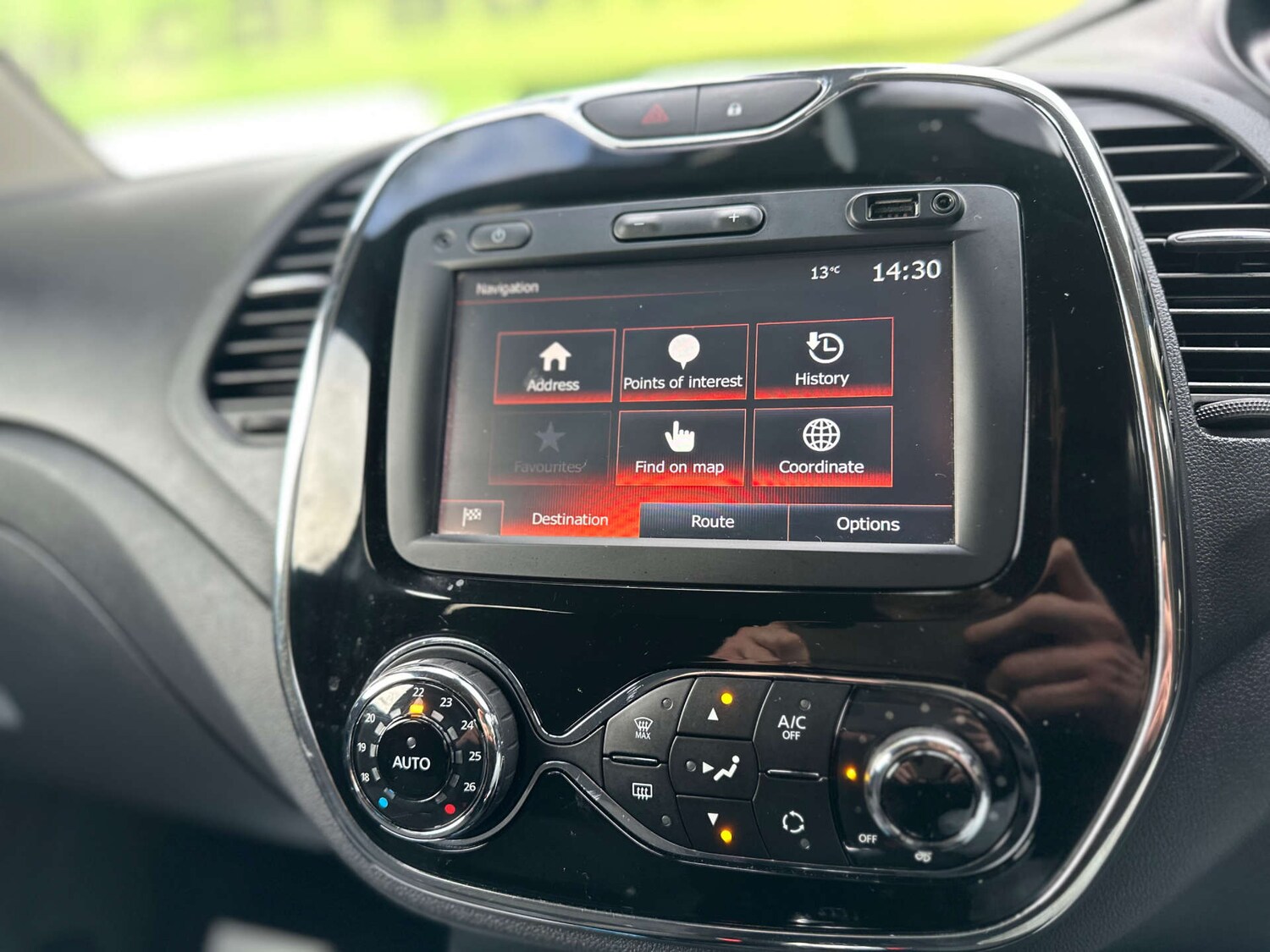 Used Renault Captur 2017 for sale - 76263546: Photo 21