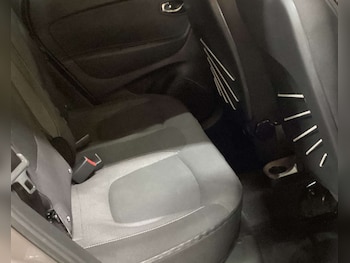 Used Renault Captur 2017 for sale - 76263546: Photo 4