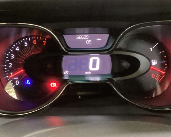 Used Renault Captur 2017 for sale - 76263546: Photo 7