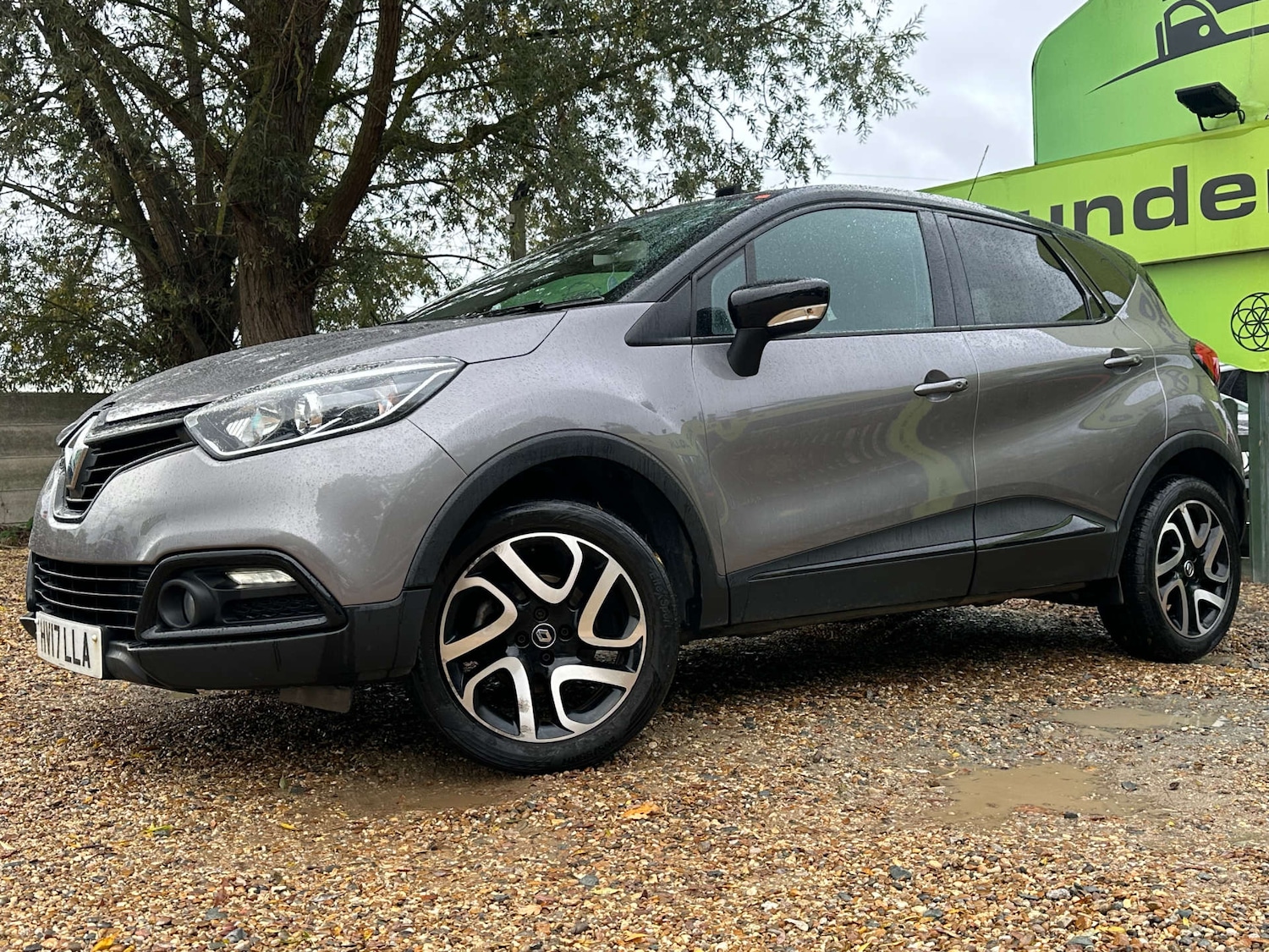 Used Renault Captur 2017 for sale - 76263546: Photo 8