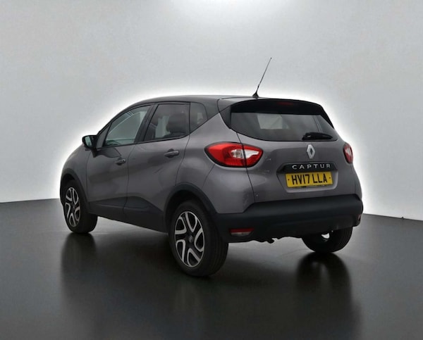 Used Renault Captur 2017 for sale - 76263546: Photo 9