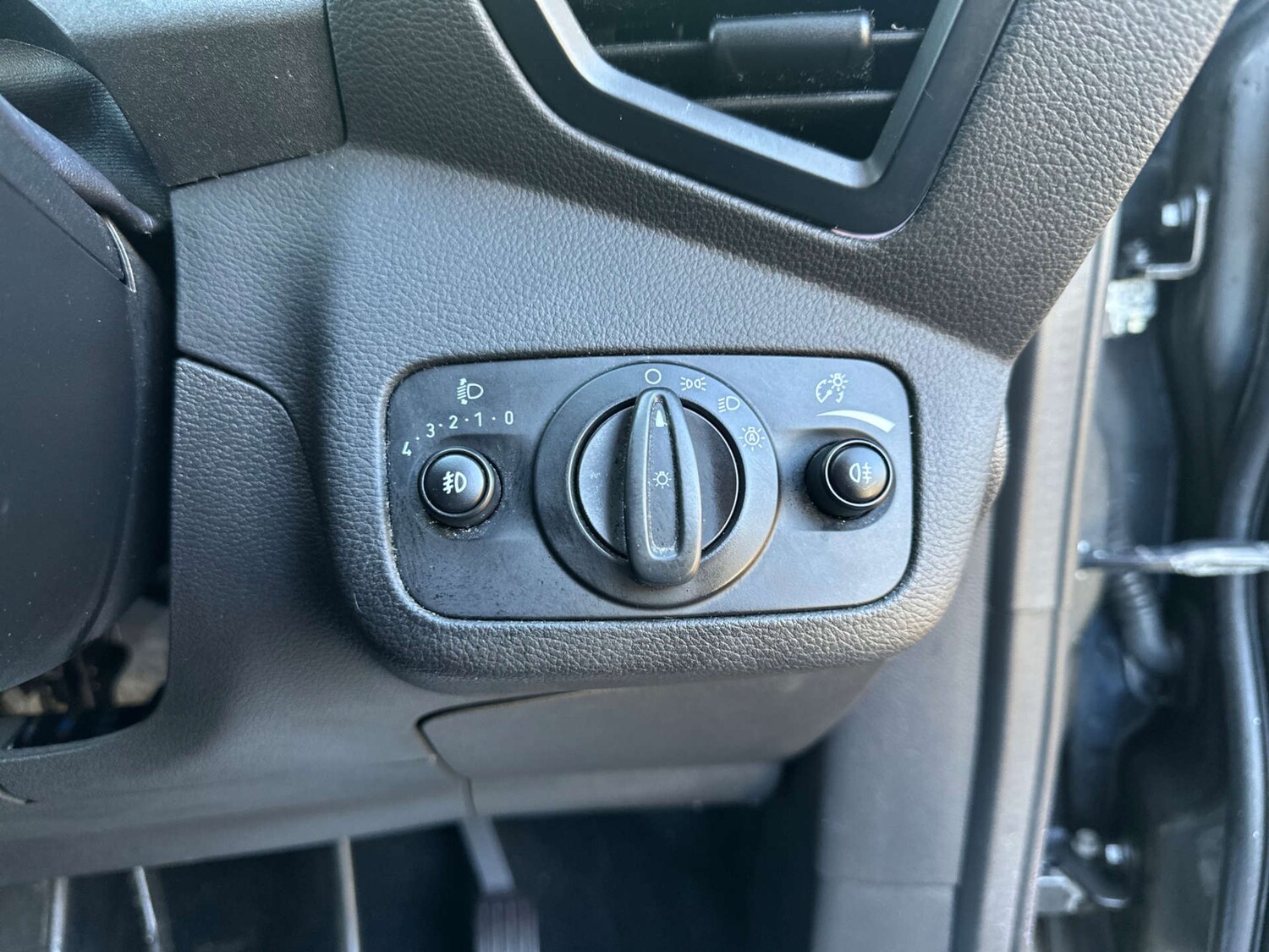 Used Ford Grand C-Max 2017 for sale - 77571250: Photo 34