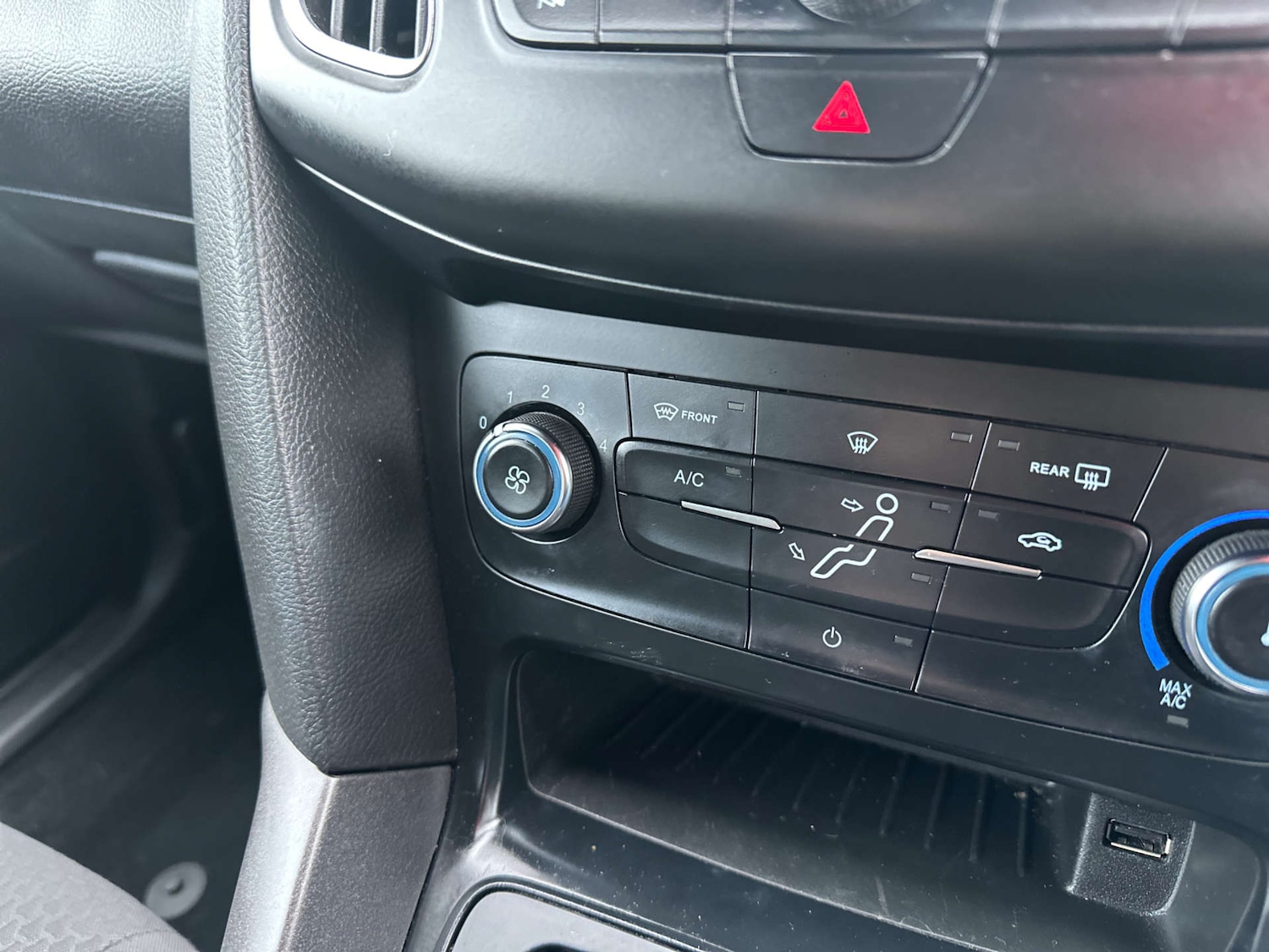 Used Ford Focus 2016 for sale - 77694640: Photo 29