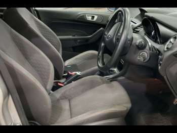 Used Ford Fiesta 2017 for sale - 74949129: Photo