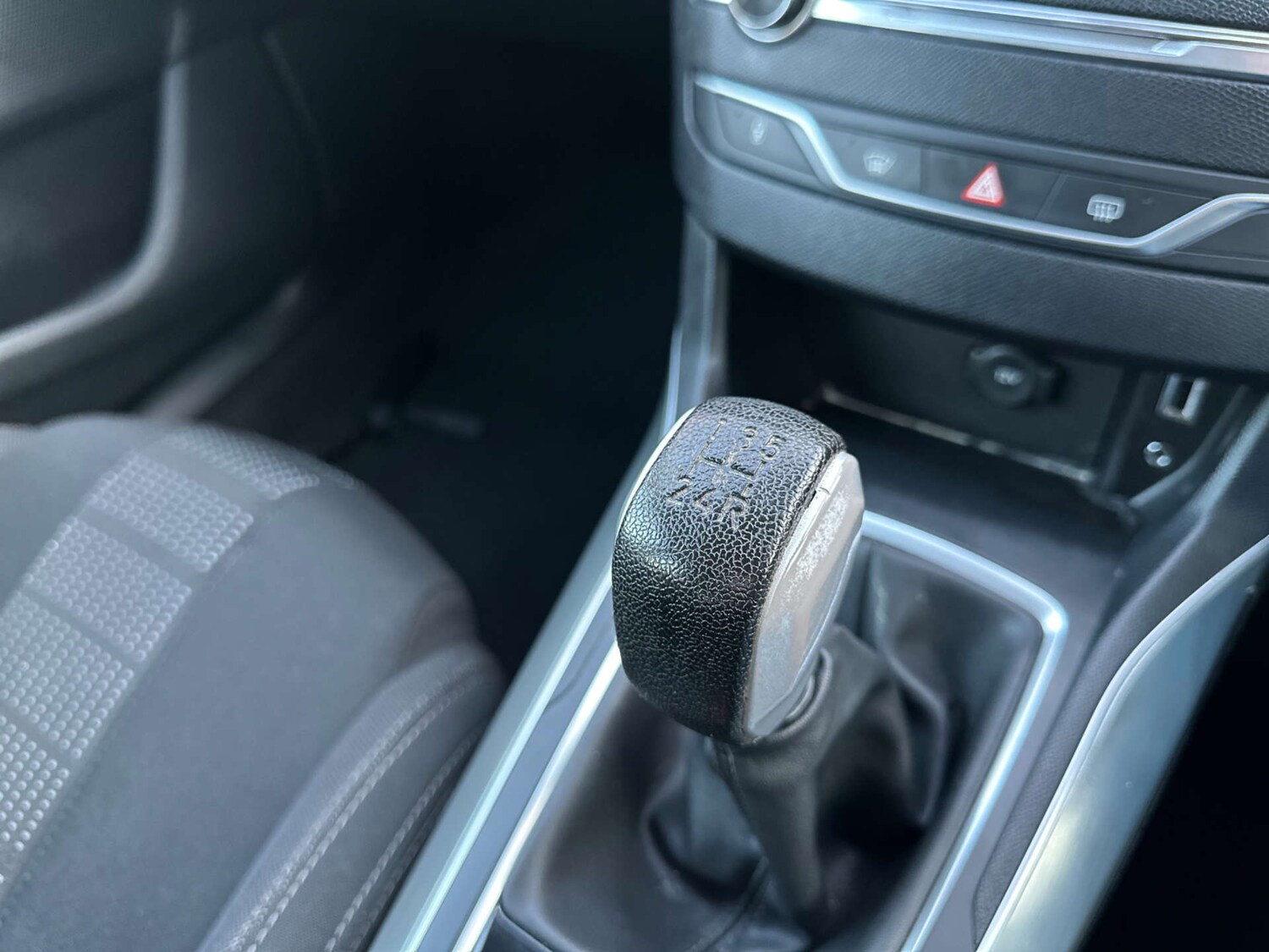 Used Peugeot 308 2016 for sale - 77765756: Photo 26