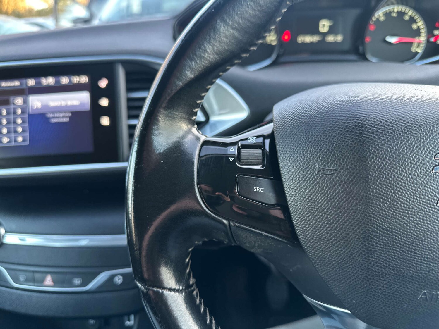 Used Peugeot 308 2016 for sale - 77765756: Photo 29