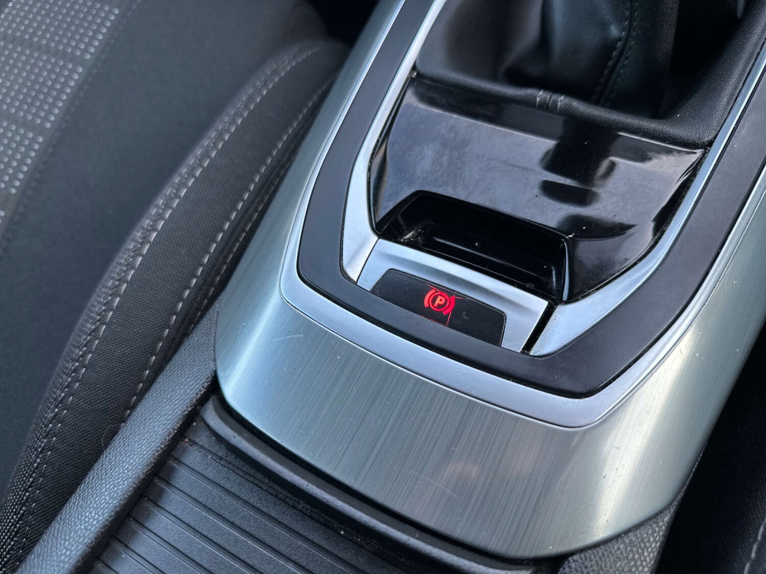 Used Peugeot 308 2016 for sale - 77765756: Photo 36