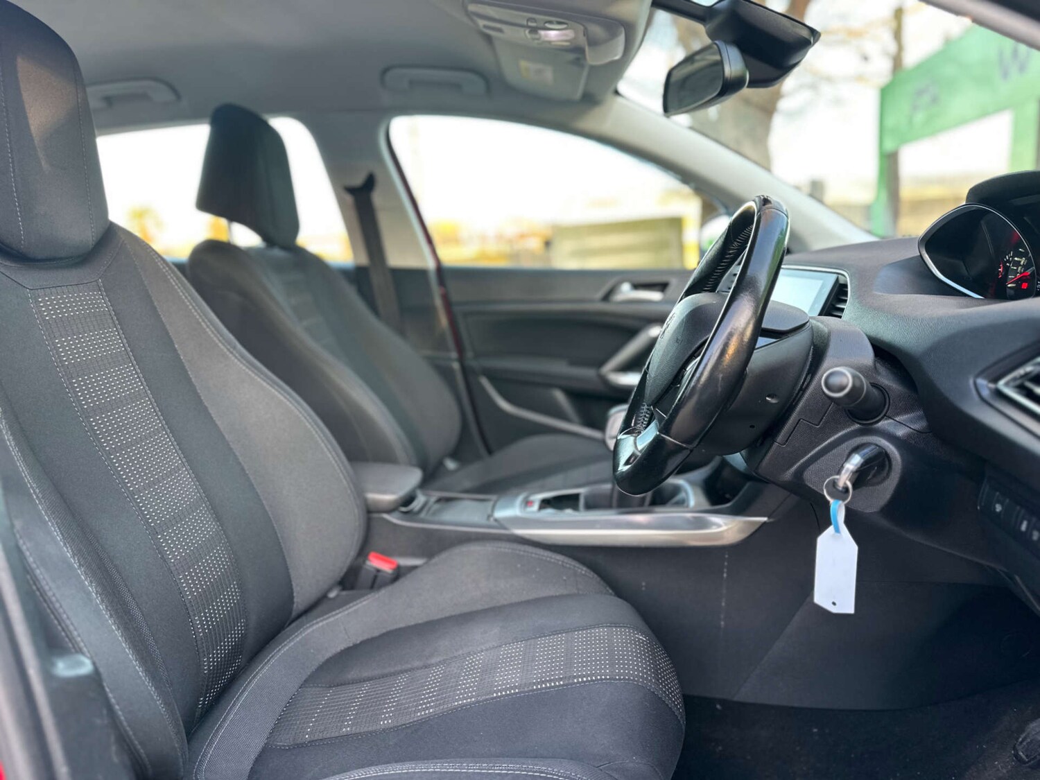 Used Peugeot 308 2016 for sale - 77765756: Photo 9