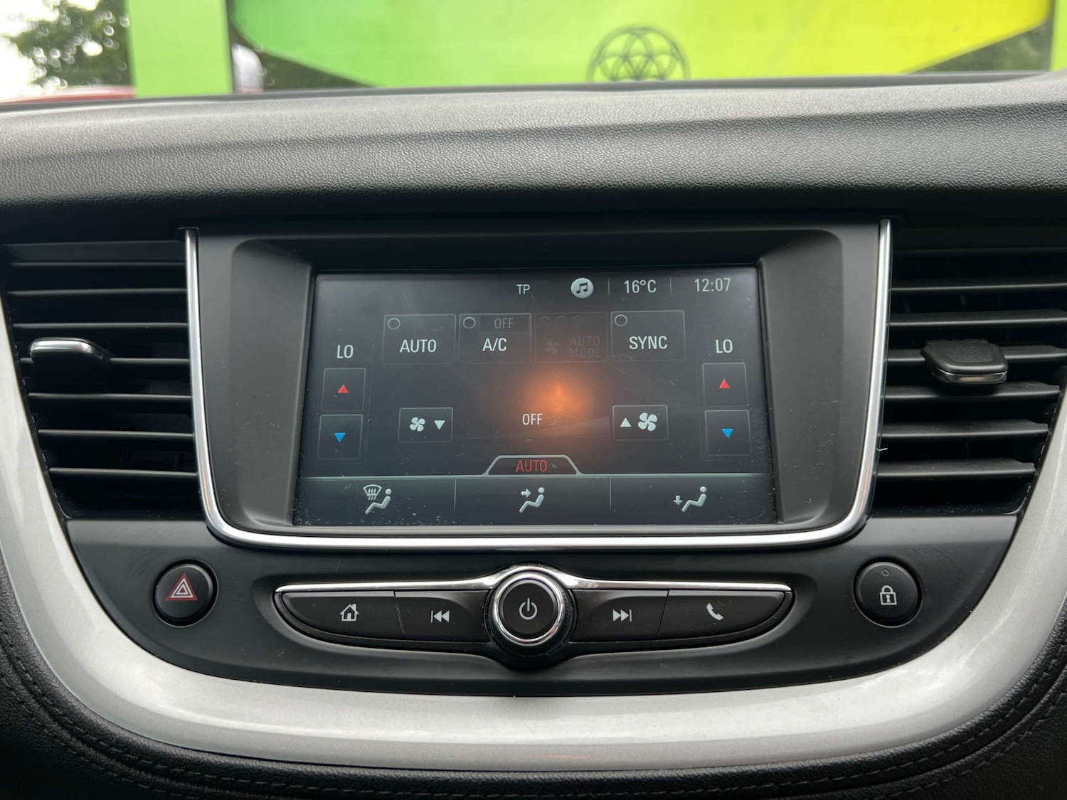 Used Vauxhall Grandland X 2018 for sale - 76829837: Photo 3