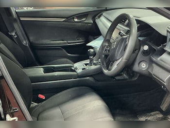 Used Honda Civic 2017 for sale - 76222980: Photo