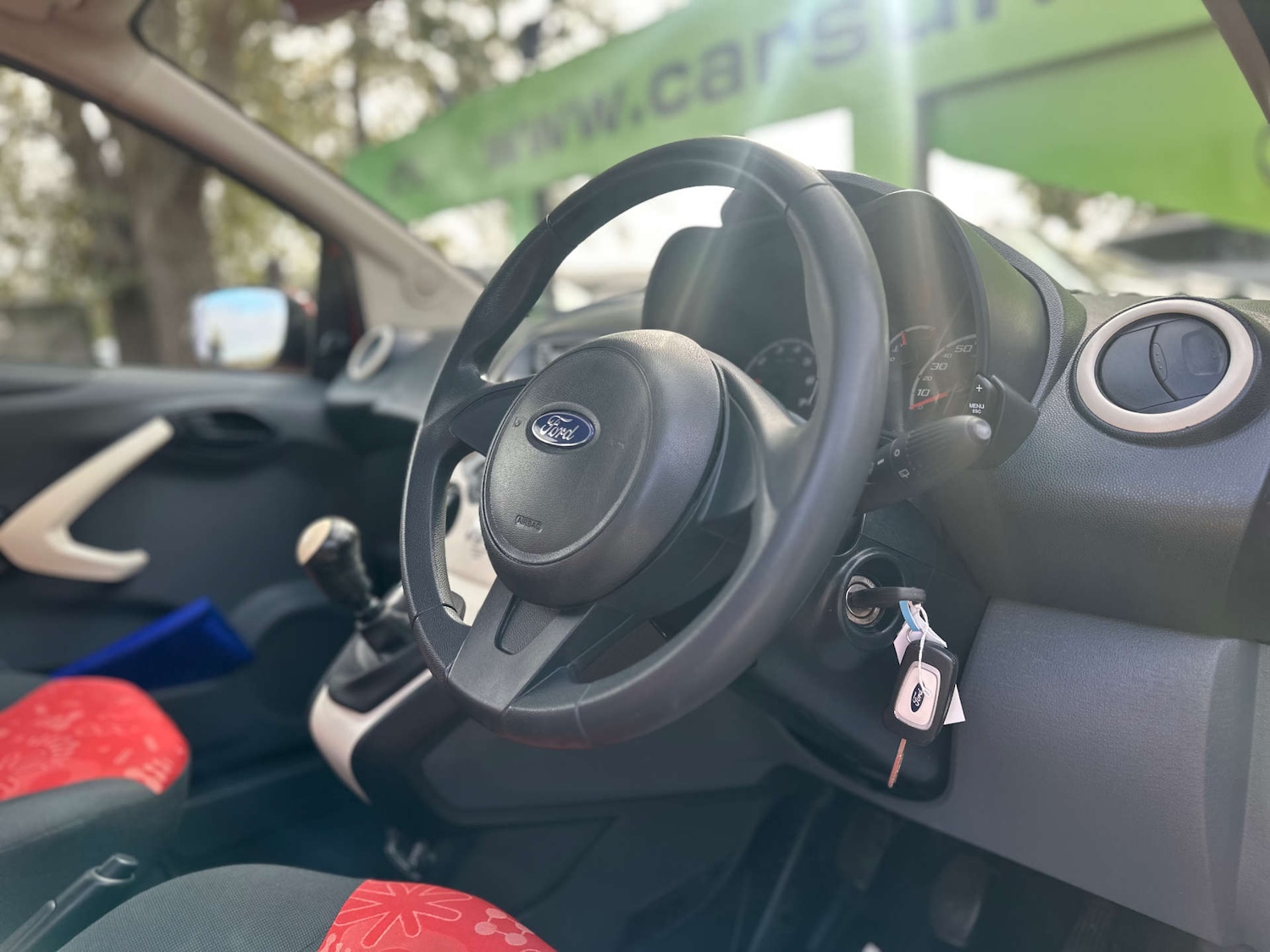 Used Ford Ka 2014 for sale - 76757121: Photo 2