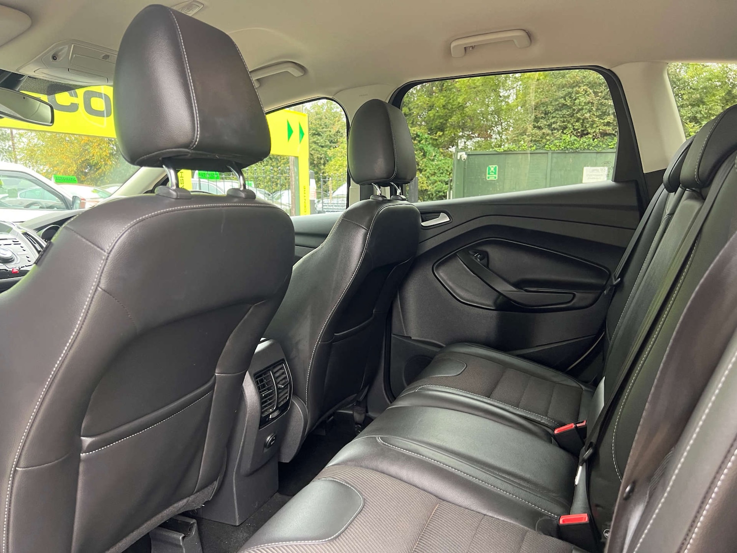 Used Ford Kuga 2015 for sale - 76340749: Photo 15