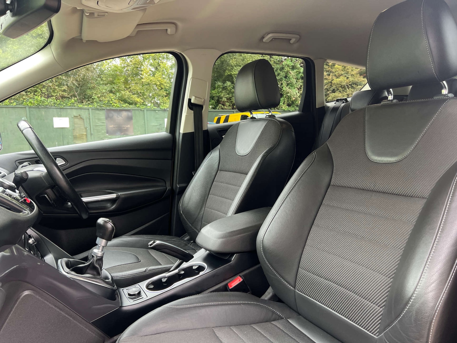 Used Ford Kuga 2015 for sale - 76340749: Photo 18