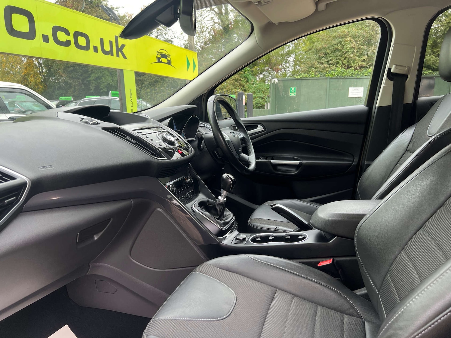 Used Ford Kuga 2015 for sale - 76340749: Photo 19