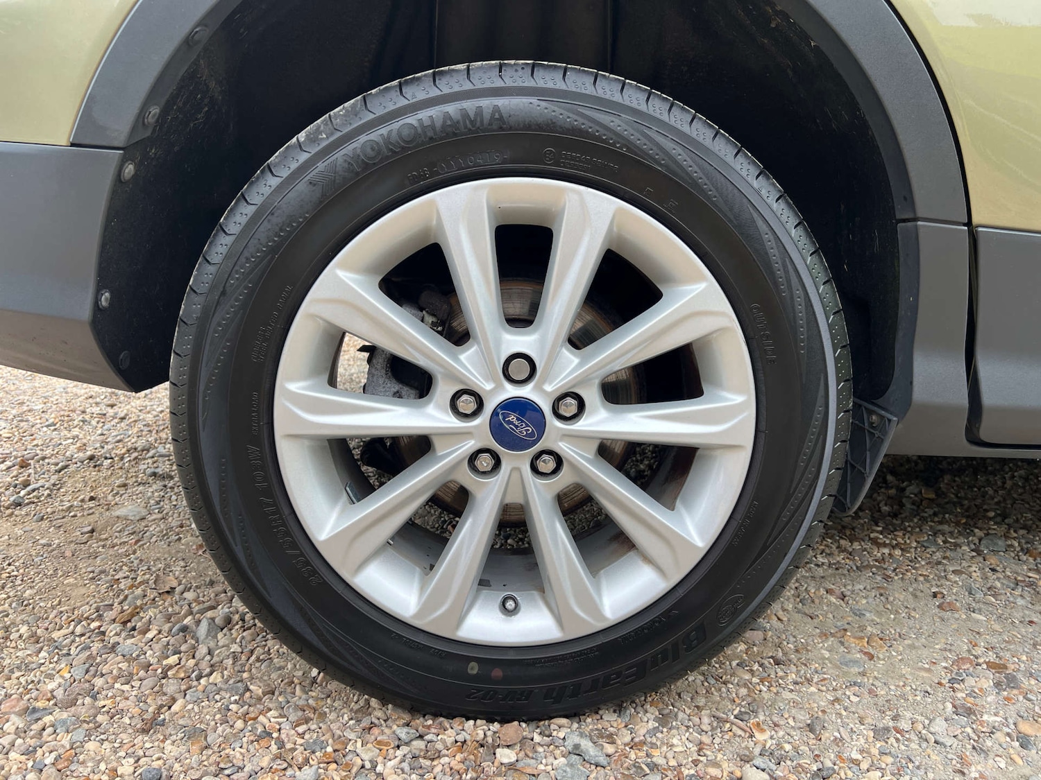 Used Ford Kuga 2015 for sale - 76340749: Photo 34