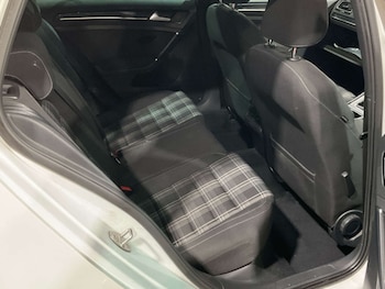 Used Volkswagen Golf 2014 for sale - 77571319: Photo