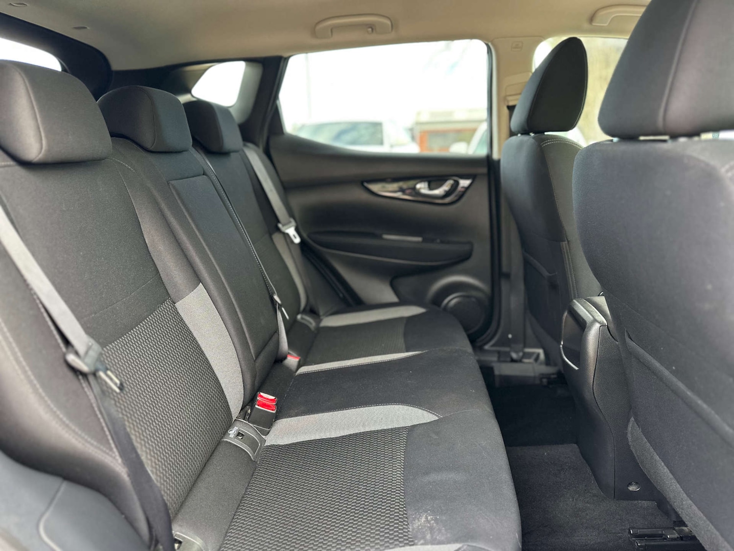 Used Nissan Qashqai 2017 for sale - 77378359: Photo 14