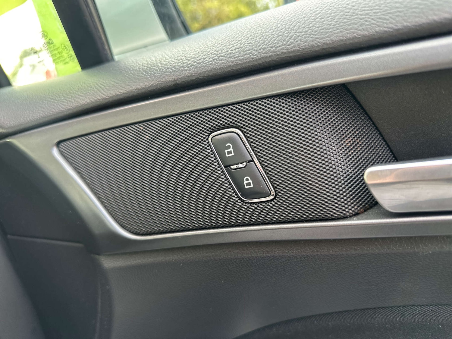 Used Ford Mondeo 2015 for sale - 76412629: Photo 25