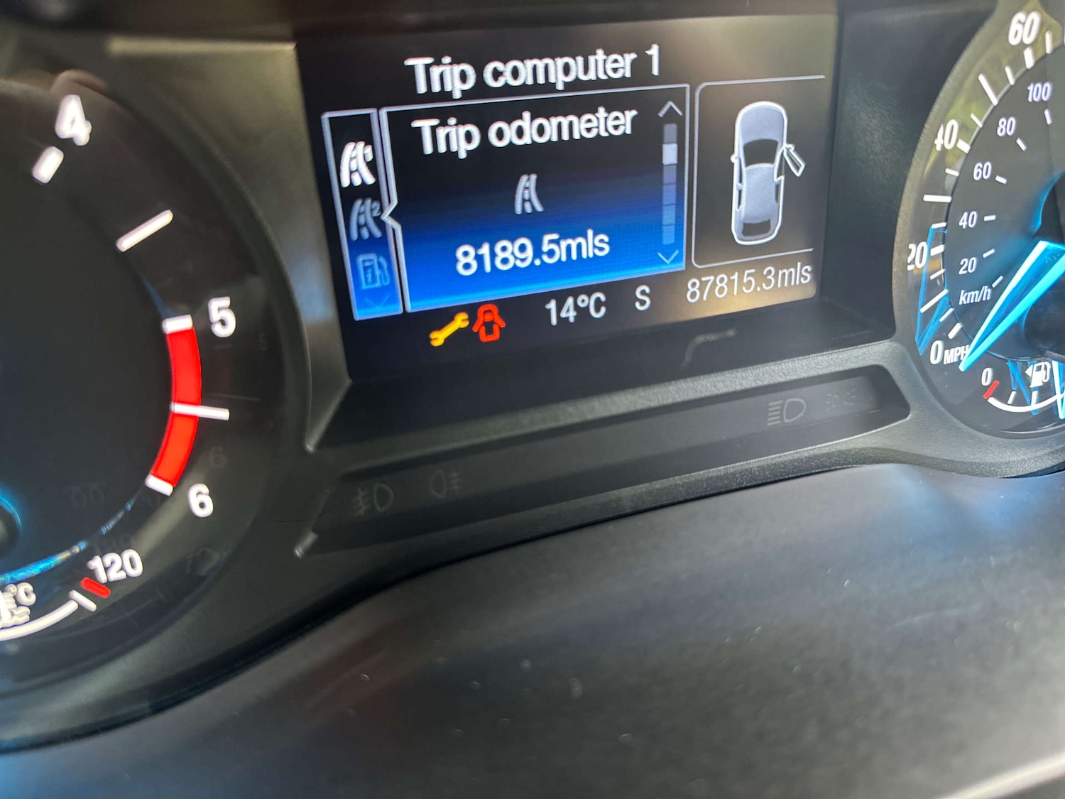 Used Ford Mondeo 2015 for sale - 76412629: Photo 27