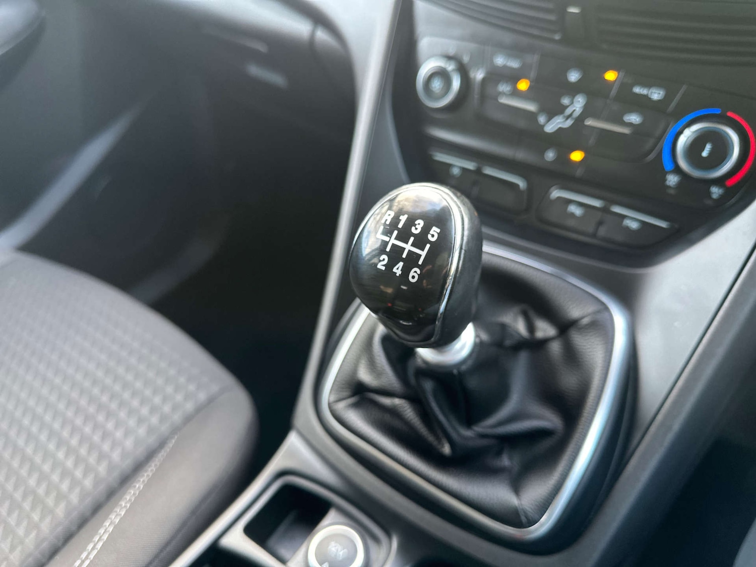 Used Ford C-Max 2015 for sale - 77093745: Photo 26