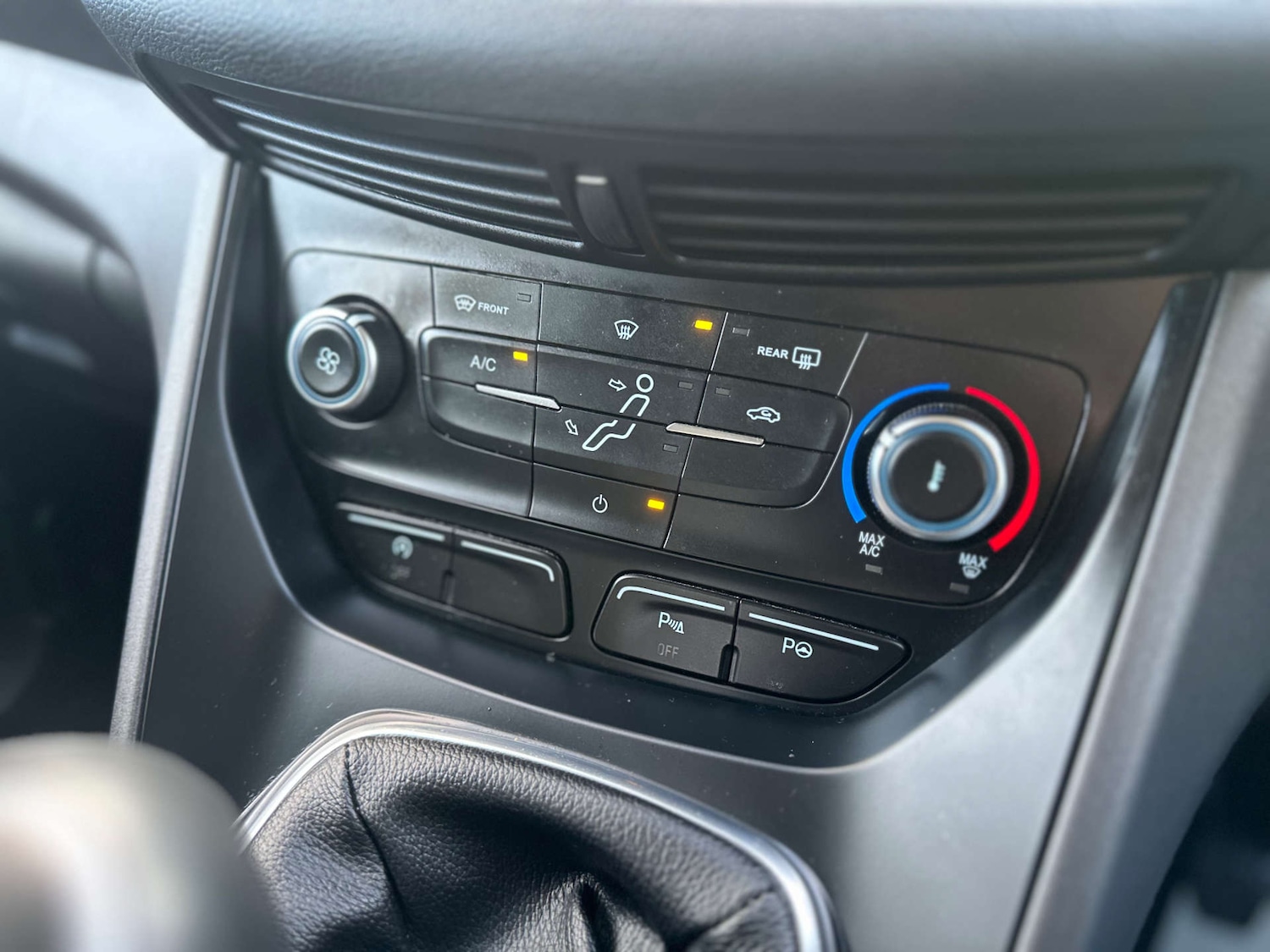 Used Ford C-Max 2015 for sale - 77093745: Photo 27