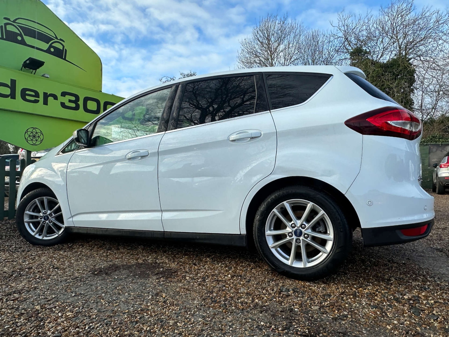 Used Ford C-Max 2015 for sale - 77093745: Photo 6