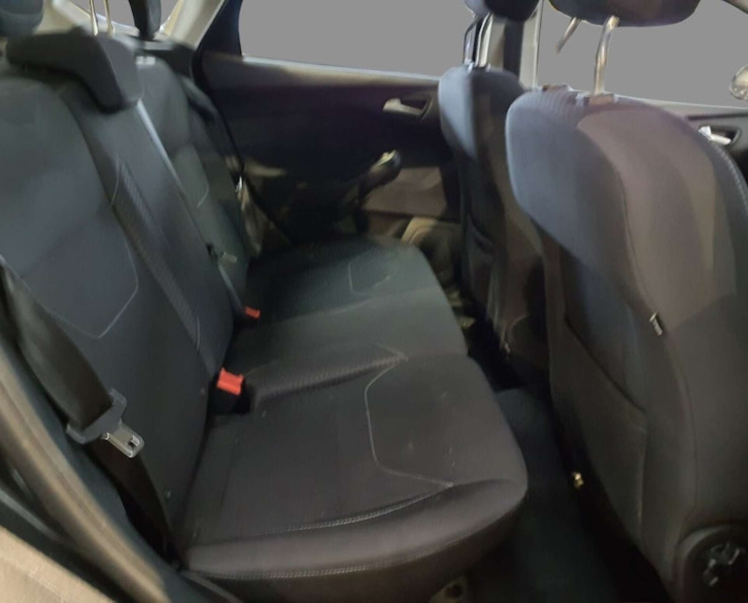 Used Ford Focus 2015 for sale - 76878103: Photo 6