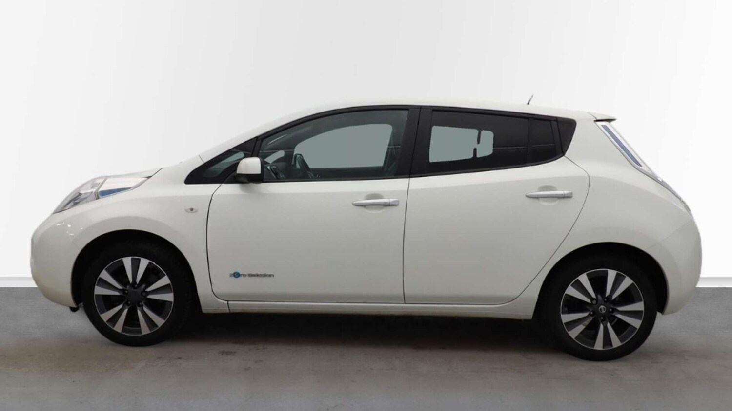Used Nissan Leaf 2017 for sale - 77571316: Photo 10