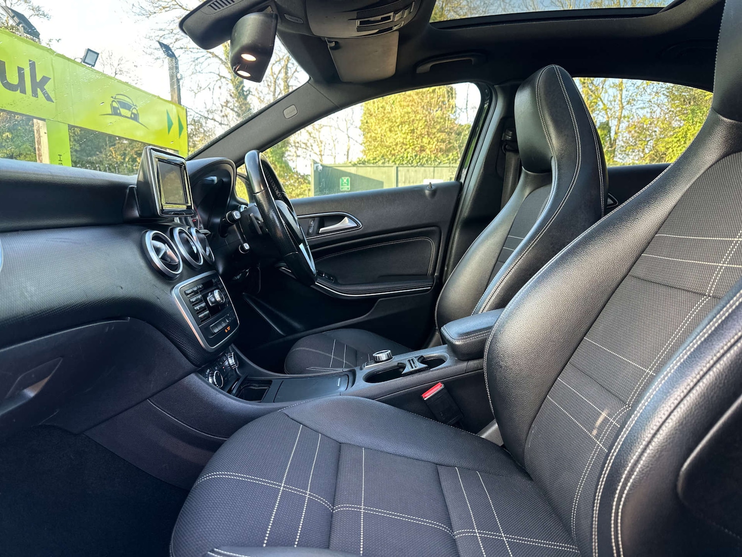 Used Mercedes-Benz A-Class 2014 for sale - 76650421: Photo 15